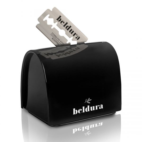 Sicher und praktisch! Die Klingenbox von Beldura eignet sich nicht nur als sichere Aufbewahrungsbox für gebrauchte Klingen, auch dient sie als Recyclingbox. 